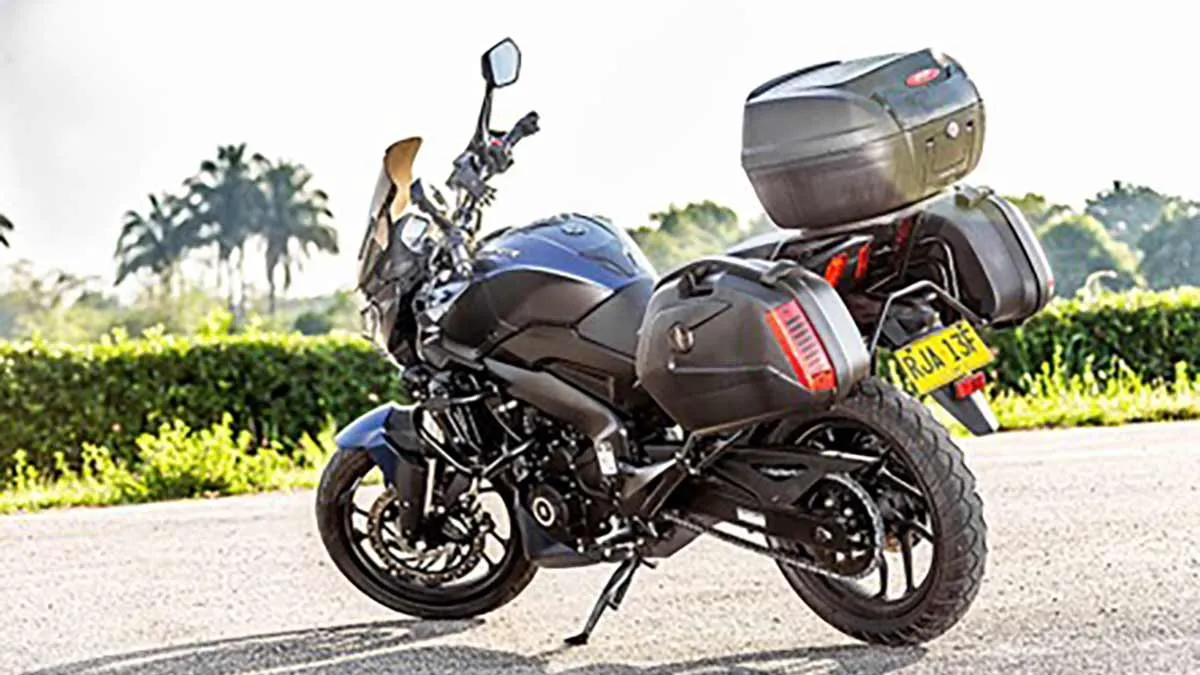 Como-convertir-una-moto-de-calle-en-toda-una-SUV-Dominar-250
