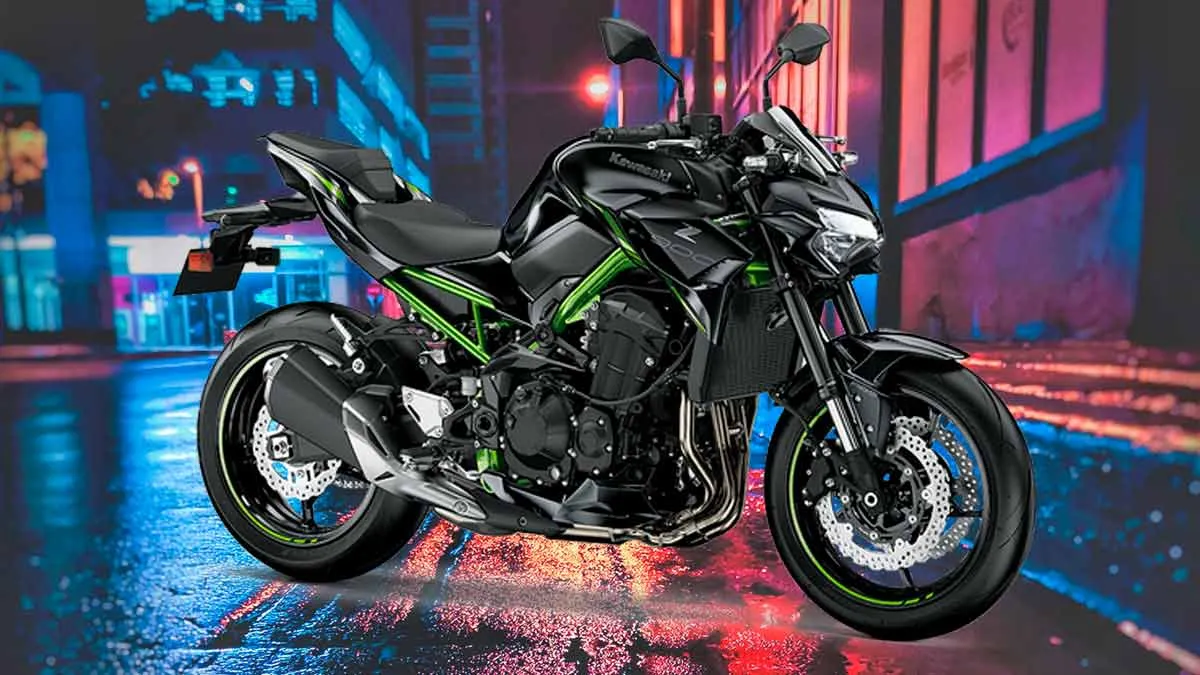 Kawasaki-Z-900-01