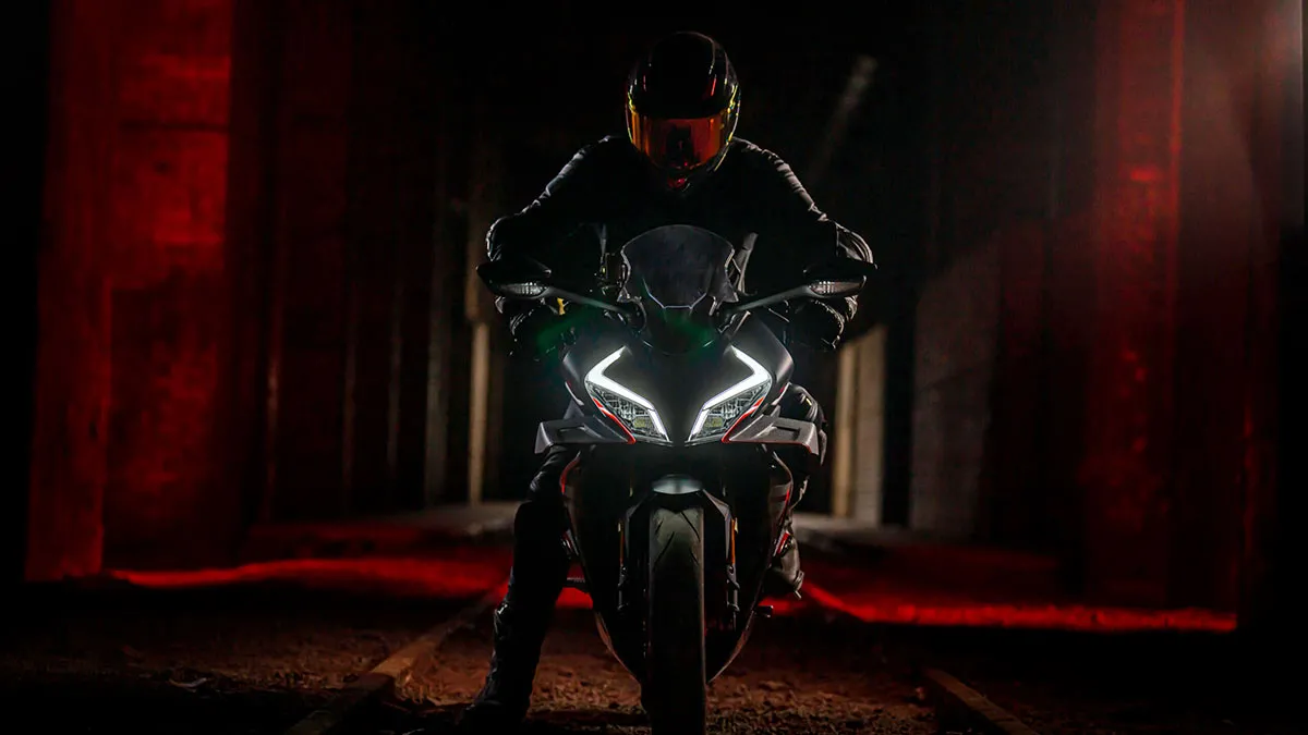 CFMoto 450 SR S