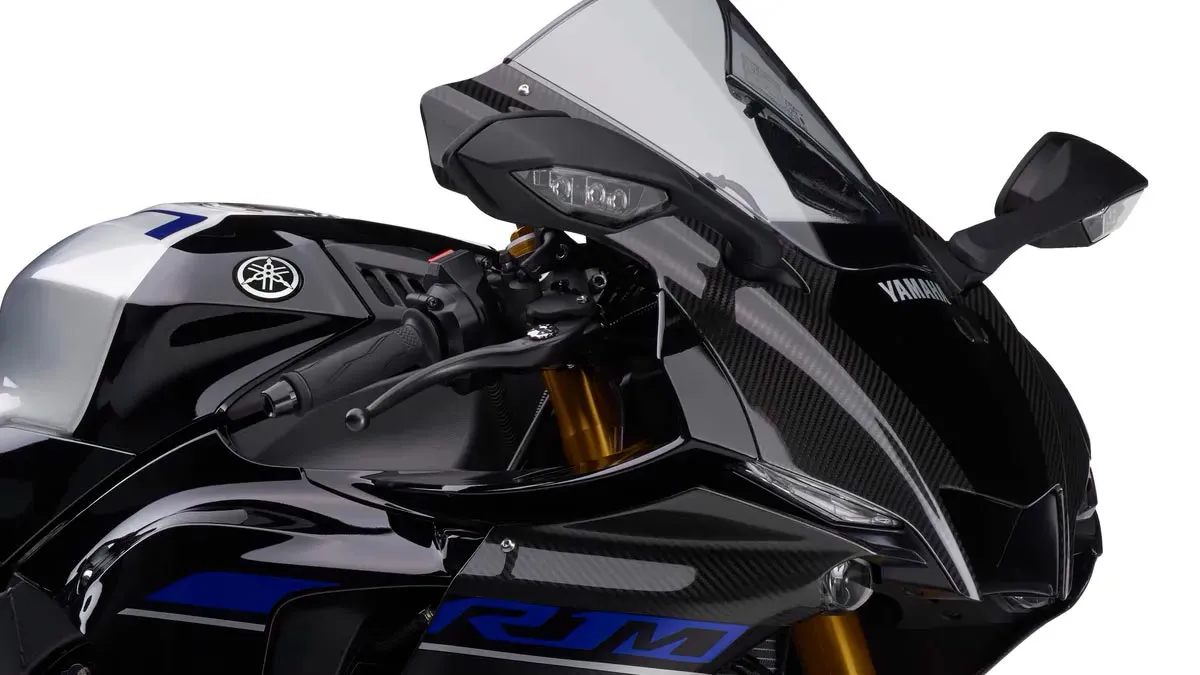 Yamaha R1