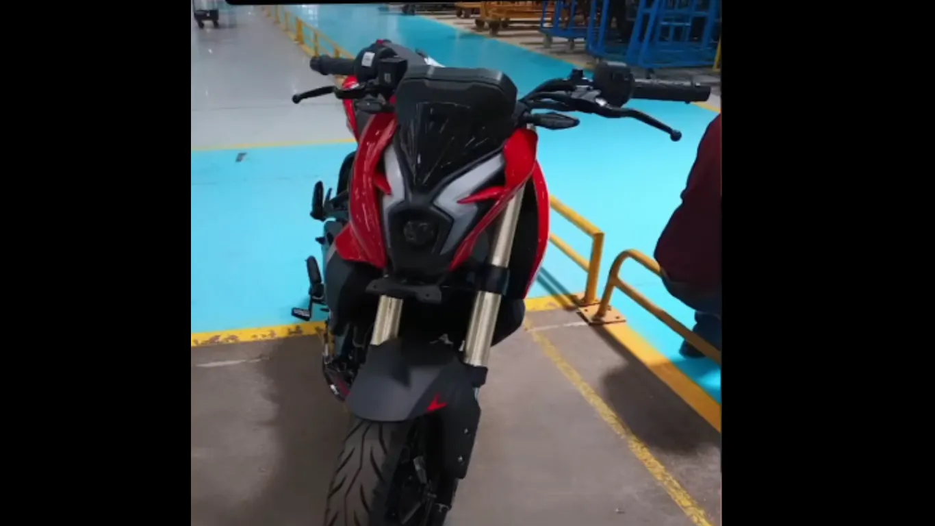 ¿OFICIAL? Se conoce la nueva Pulsar NS400. Hay video