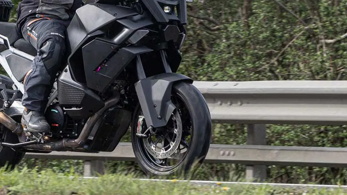 KTM-
